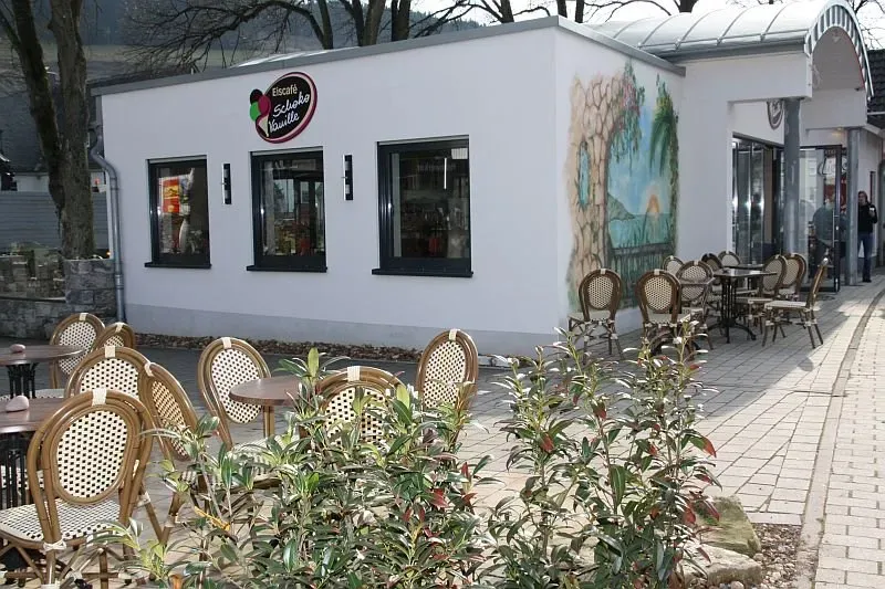 BookNoFees: Ice cream – Eiscafé Schoko-Vanille – Bestwig – Schoko-Vanille Ice Cream Parlour, photo 1