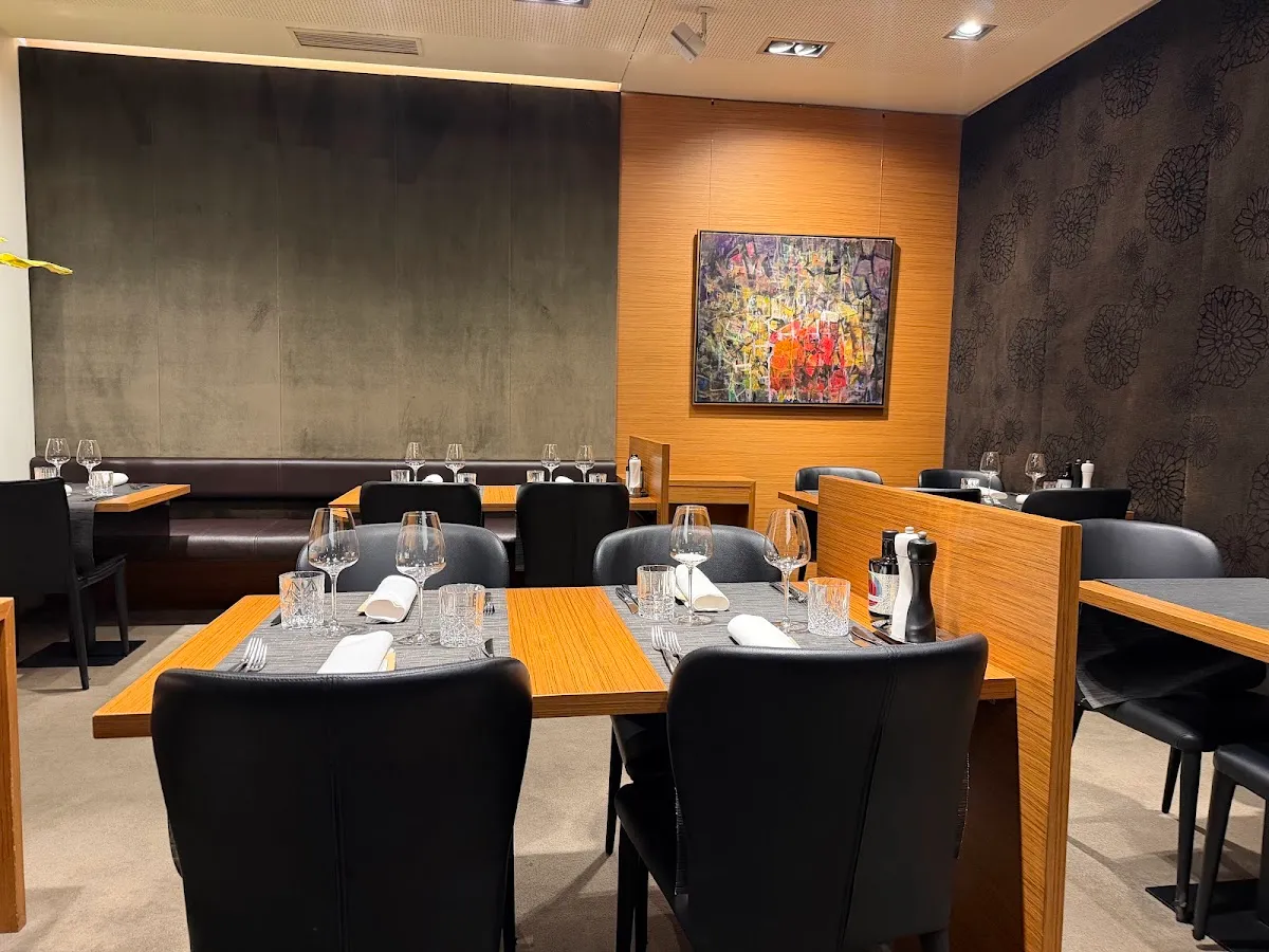BookNoFees: Restaurant – Cubo – Ljubljana – Cube, photo 1