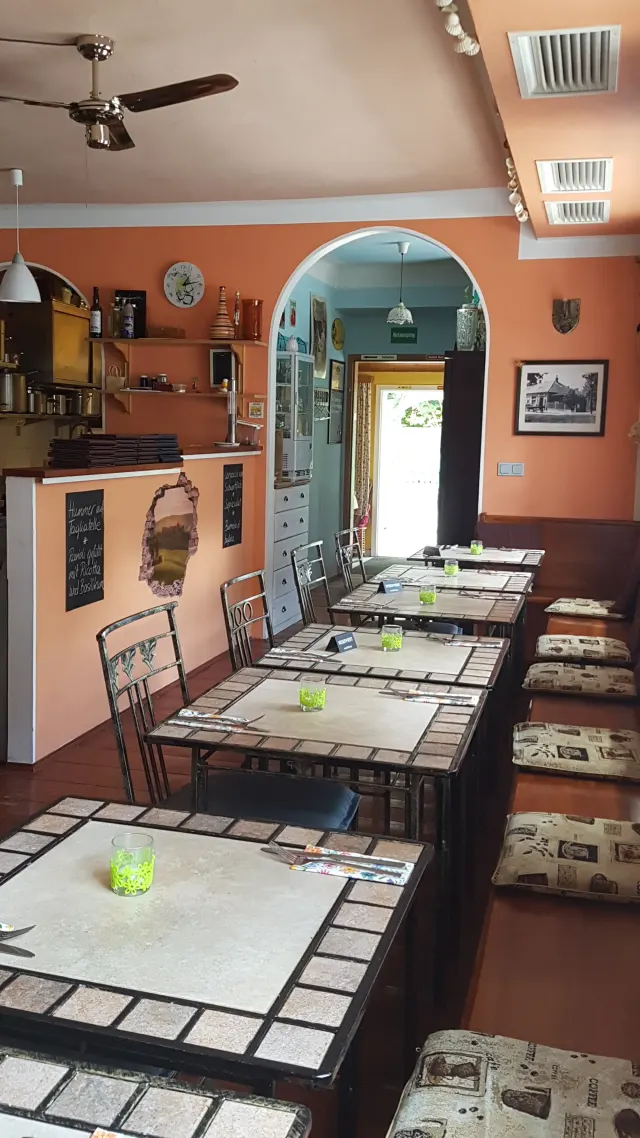 BookNoFees: Restaurant – Arcobaleno Trattoria da Massimo – Vienna – Arcobaleno Trattoria da Massimo, photo 3