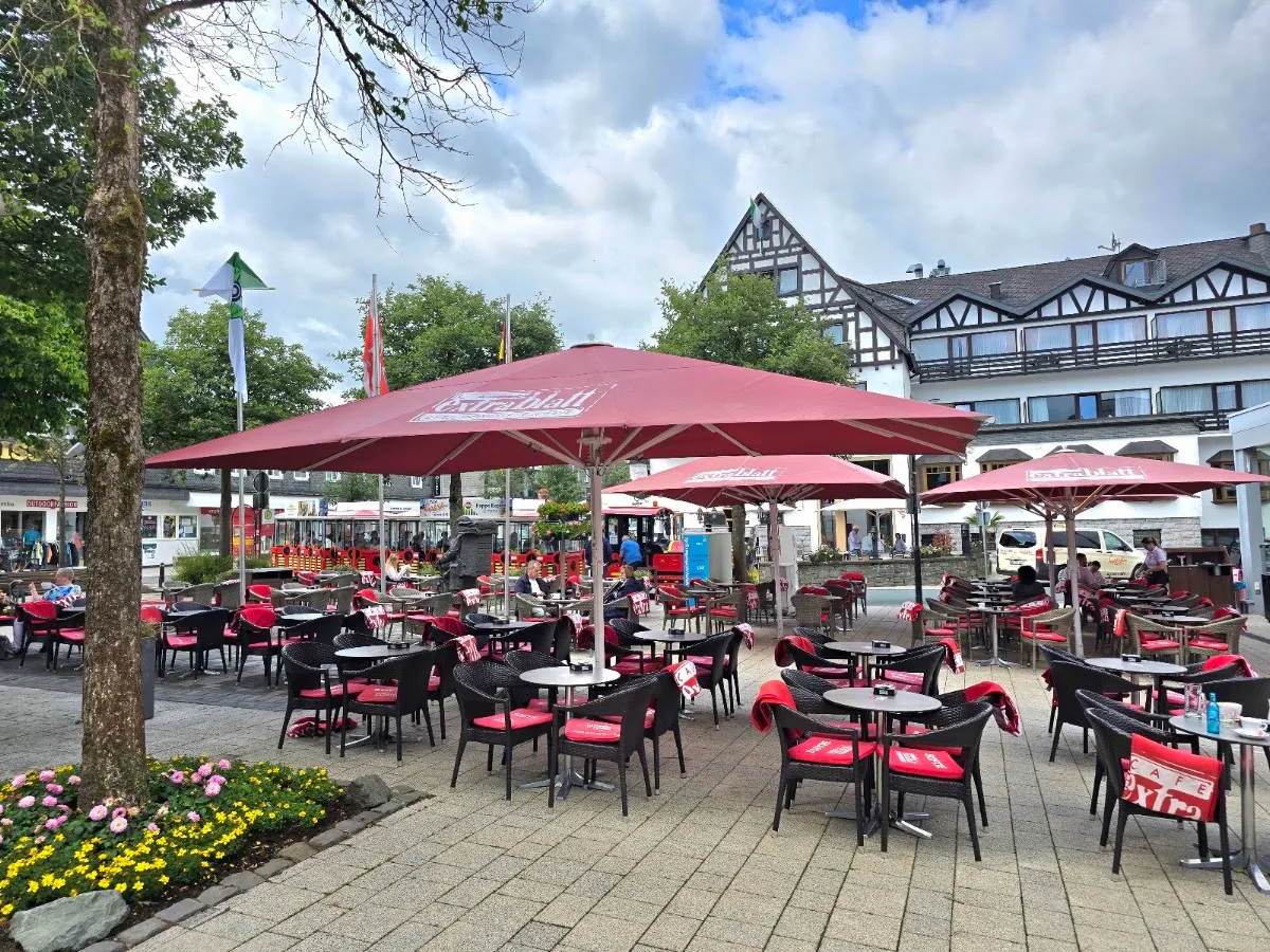 BookNoFees: Restaurant – Cafe Extrablatt Winterberg – Winterberg – Café Extrablatt, Winterberg, photo 1