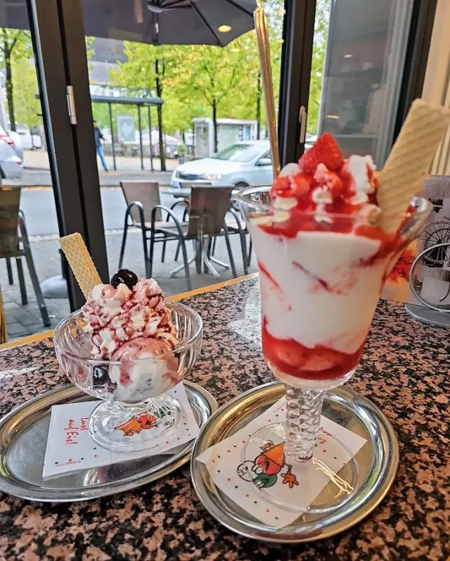 BookNoFees: Restaurant – Bortolot Eisdiele – Olpe – Bortolot Ice Cream Parlour, photo 3