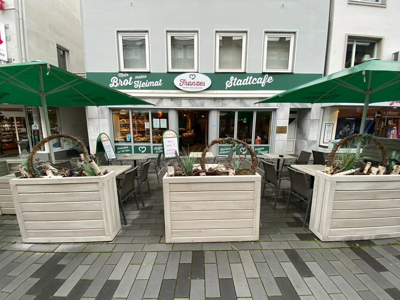 BookNoFees: Bakery – Bäckerei & Café Franzes – Meschede – Franzes Bakery & Café, photo 1