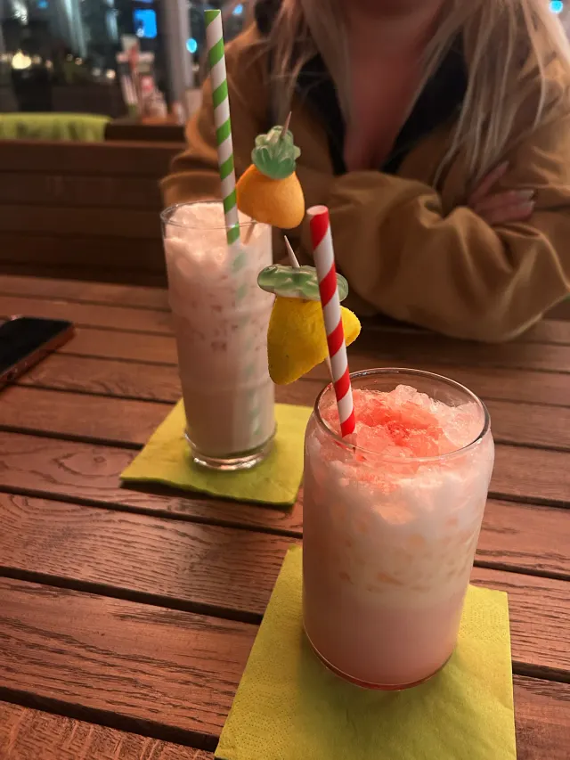 BookNoFees: Restaurant – R-Café Möhnesee – Möhnesee-Delecke – R-Café Möhnesee, photo 3