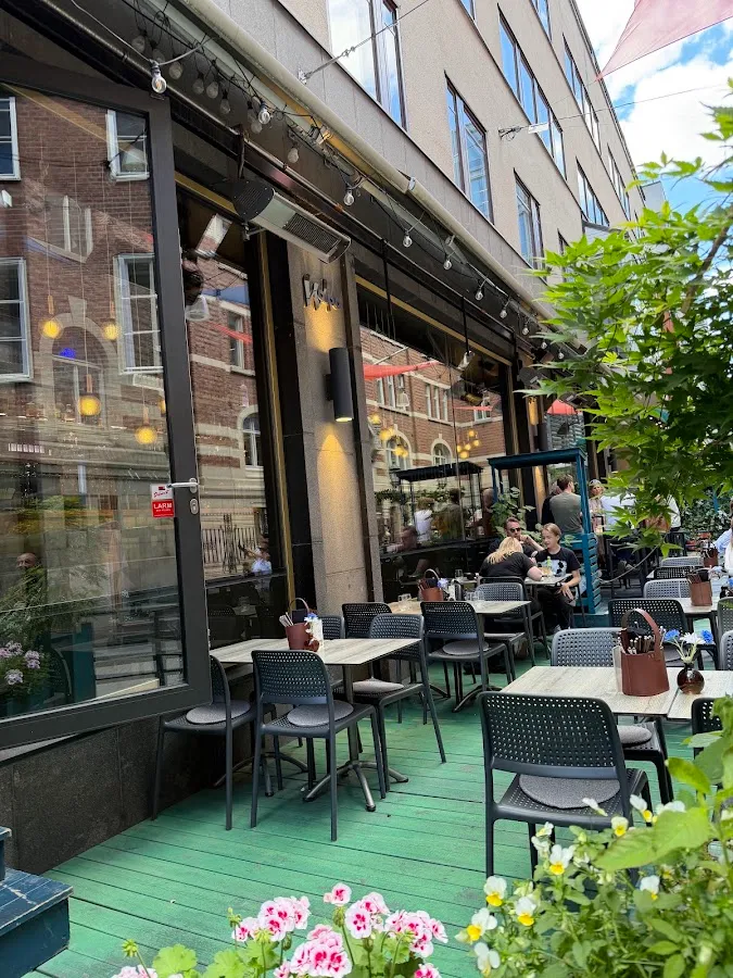BookNoFees: Restaurant – Waipo – Stockholm – Wife, photo 1
