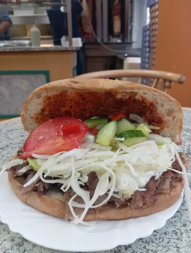 BookNoFees: Restaurant – Döner 2000 – Halver – Döner 2000, photo 2