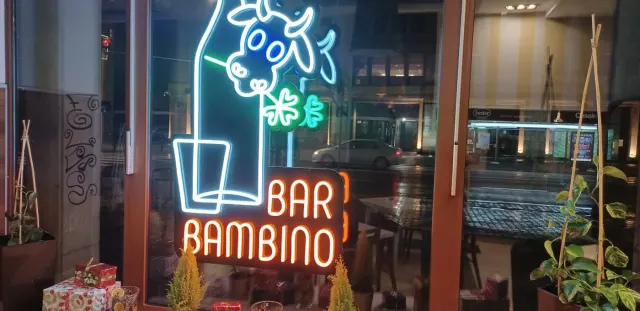 BookNoFees: Snack bar – Bar Bambino – Warsaw – Bar Bambino, photo 3