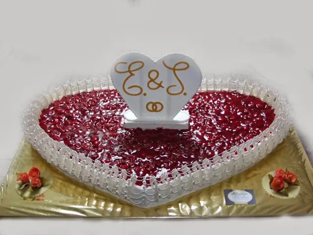 BookNoFees: Restaurant – Konditorei-Café Kaptain – Eslohe – Kaptain Patisserie and Café, photo 2