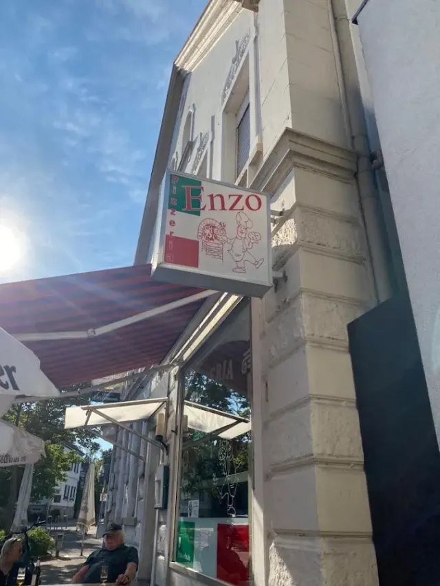 BookNoFees: Pizzeria Enzo, Selm