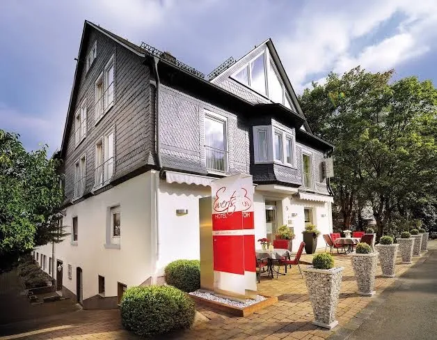 BookNoFees: Ewerts Hotel, Netphen