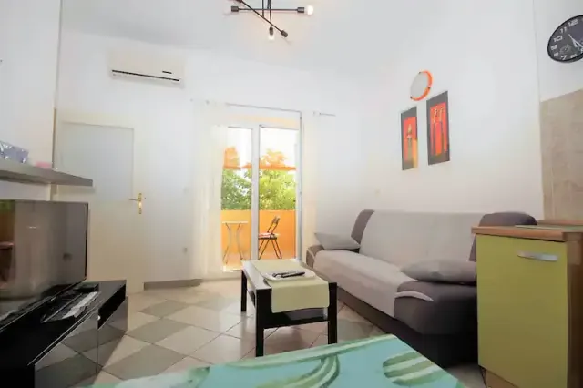 BookNoFees: Well-maintained Nata holiday flat near the beach – Fažana