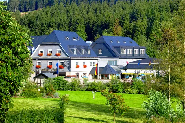 BookNoFees: Sporthotel Landhaus Wacker, Wenden