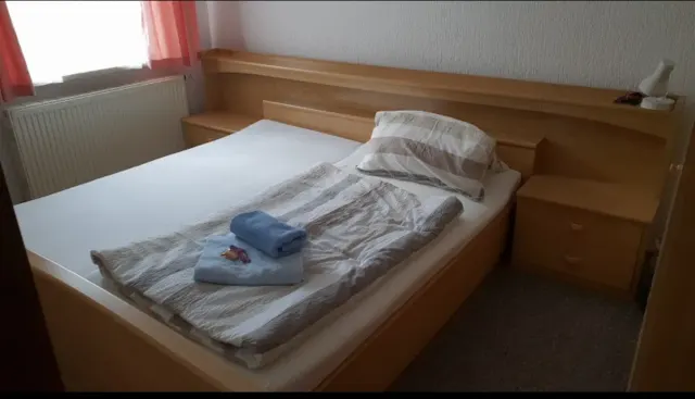 BookNoFees: Double room in a guesthouse – Schönfeld