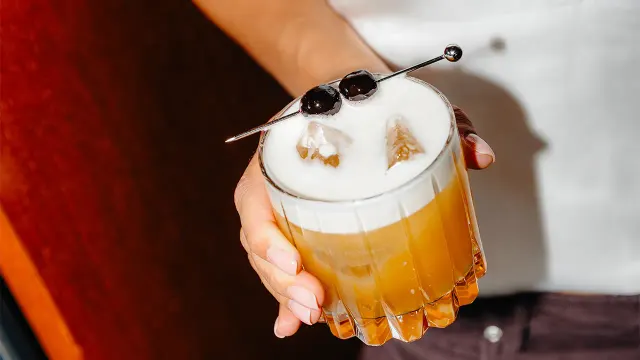 BookNoFees: Café – ELA Restobar – Amsterdam – ELA Restobar, photo 3