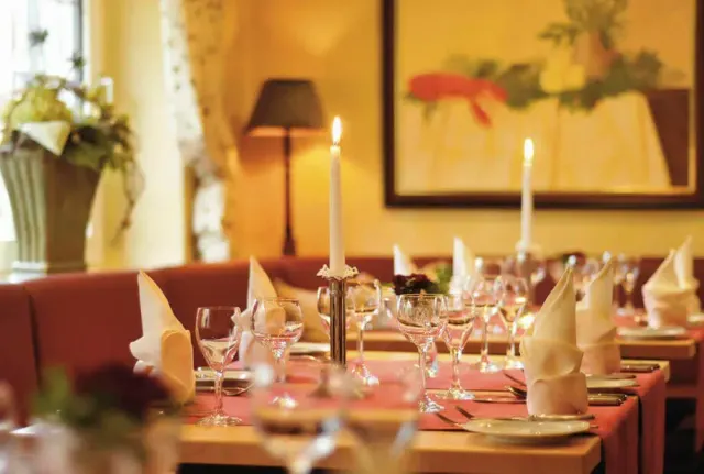 BookNoFees: Restaurant – Hotel Haus Hochstein – Eslohe-Wenholthausen – Hotel Haus Hochstein, photo 2