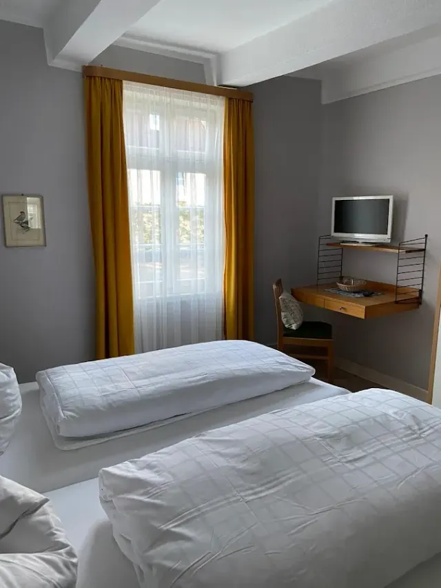 BookNoFees: Restaurant – Gasthof und Pension zu den Linden – Kirchhundem – Zu den Linden Inn and Guesthouse, photo 3