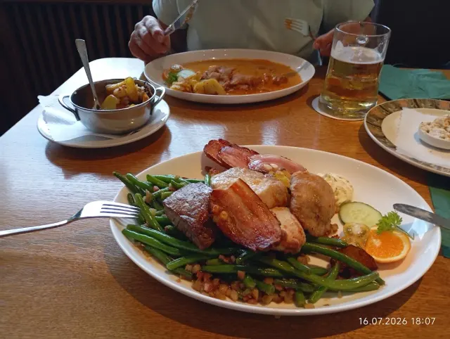 BookNoFees: Restaurant – Gasthof Hengsbach – Bestwig – Hengsbach Inn, photo 2