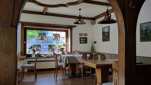 BookNoFees: Restaurant – Georg u. M.-Th. Grofe Gastwirtschaft – Anröchte – Georg and M.-Th. Grofe Restaurant, photo 3