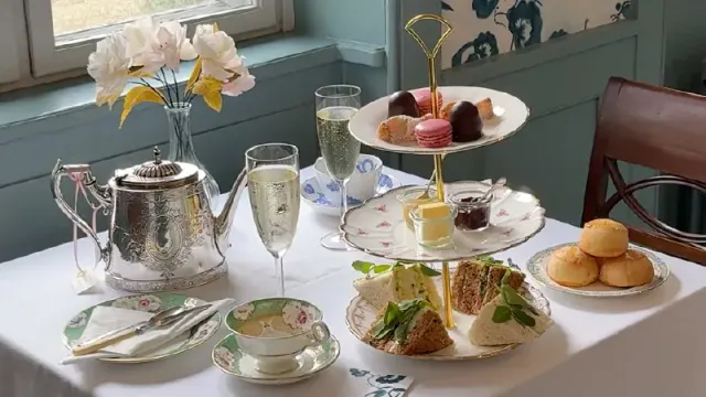 BookNoFees: Café – Dronning Louises Tehus – Copenhagen – Queen Louise’s Tea House, photo 2