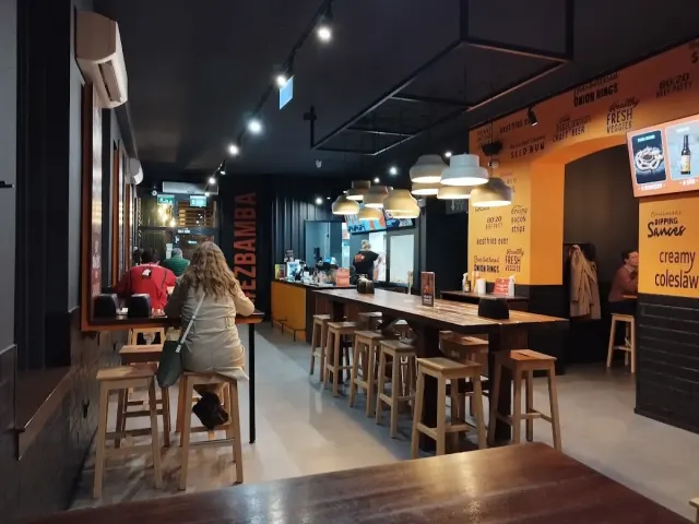 BookNoFees: Restaurant – Bamba Marha Burger Bar – Budapest – Bamba Marha Burger Bar, photo 2