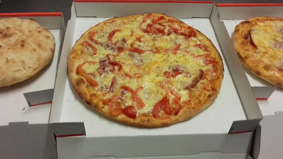 BookNoFees: Restaurant – Pizza Pronto – Kierspe – Pizza Pronto, photo 1