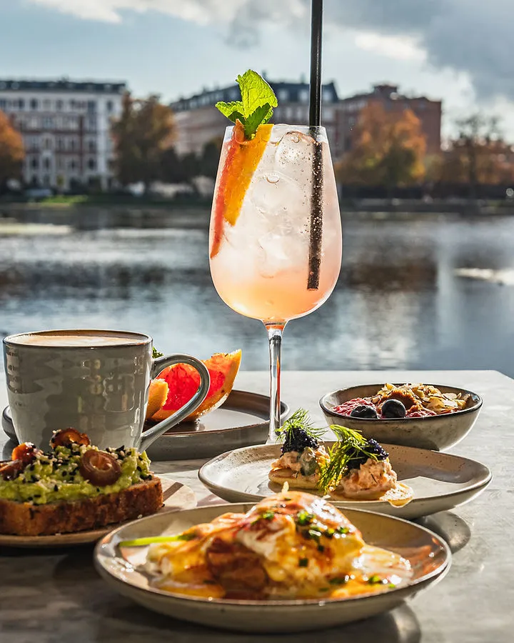 BookNoFees: Café – Cafe Livingstone – Copenhagen – Café Livingstone, photo 1