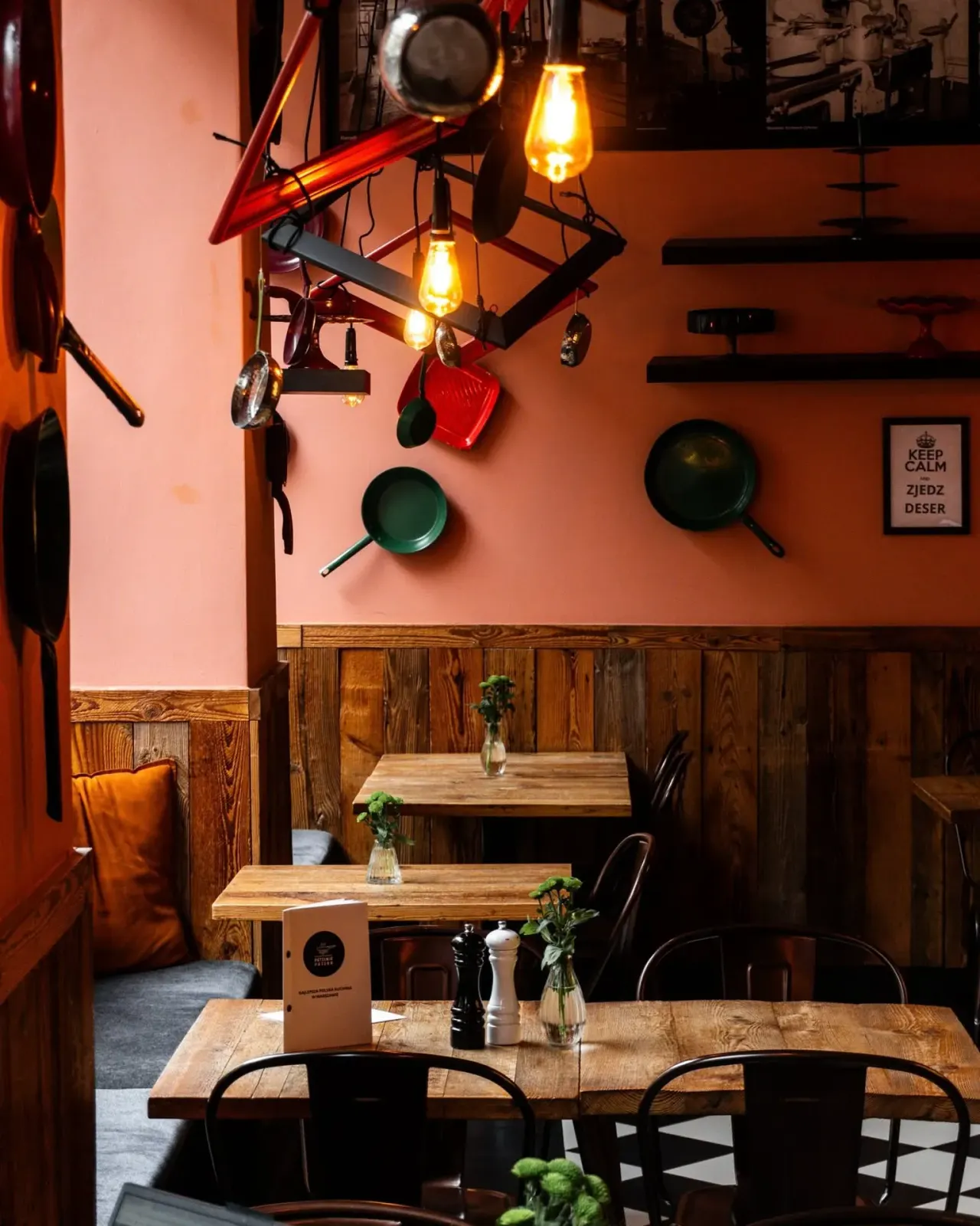 BookNoFees: Restaurant – Patelnia Patera – Warsaw – Patera frying pan, photo 1