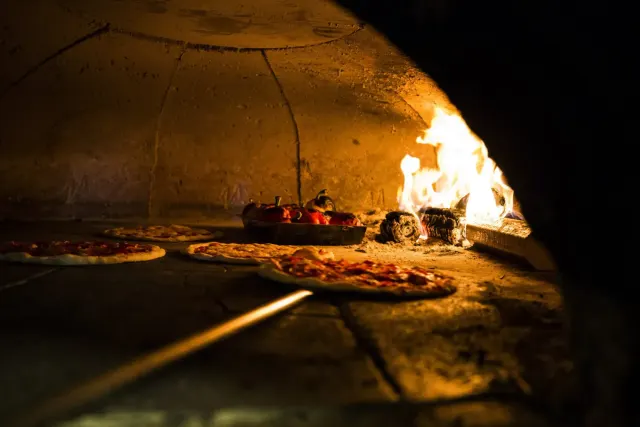 BookNoFees: Restaurant – De Pizzabakkers – Amsterdam – The Pizza Bakers, photo 3