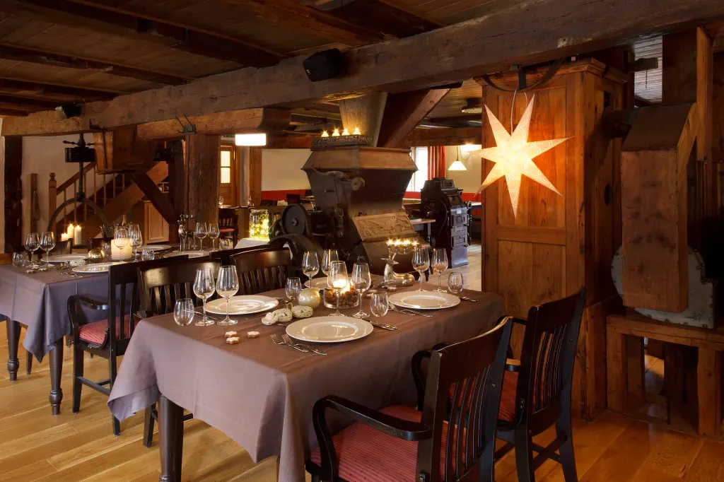 BookNoFees: Restaurant – Almer Schlossmühle – Brilon – Almer Castle Mill, photo 1