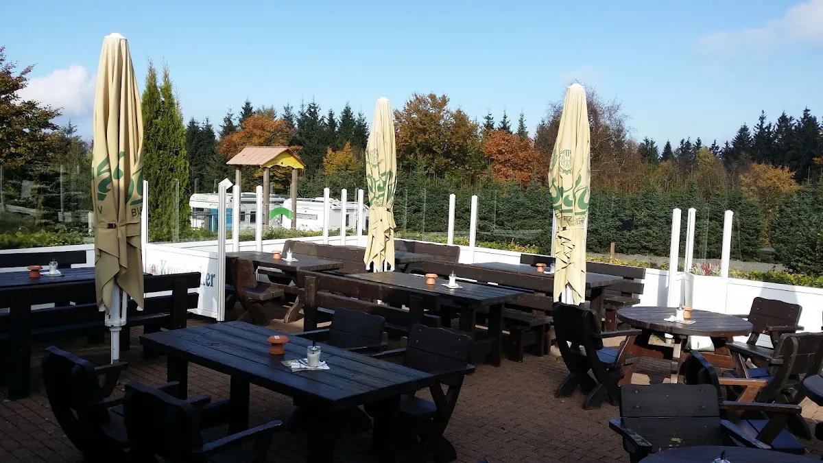 BookNoFees: Restaurant – Zur Hahnenquelle – Kirchhundem – To the Hahnenquelle, photo 1