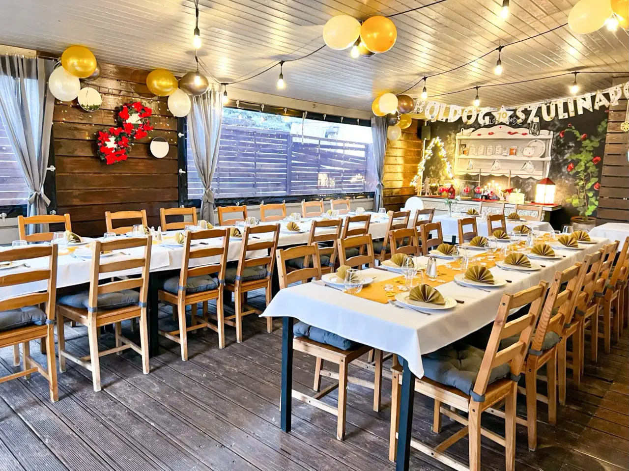 BookNoFees: Restaurant – Palotagyöngye Kertvendéglő – Budapest – Palotagyöngye Garden Restaurant, photo 1