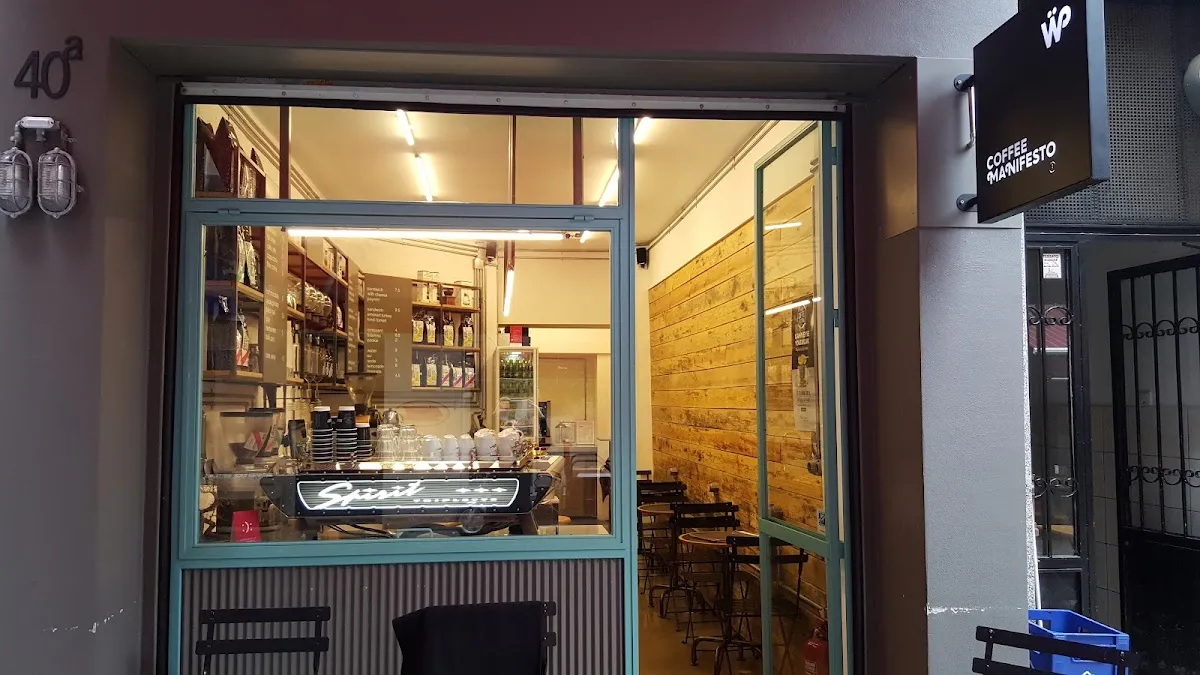 BookNoFees: Café – Coffee Manifesto – Istanbul – Coffee Manifesto, photo 1