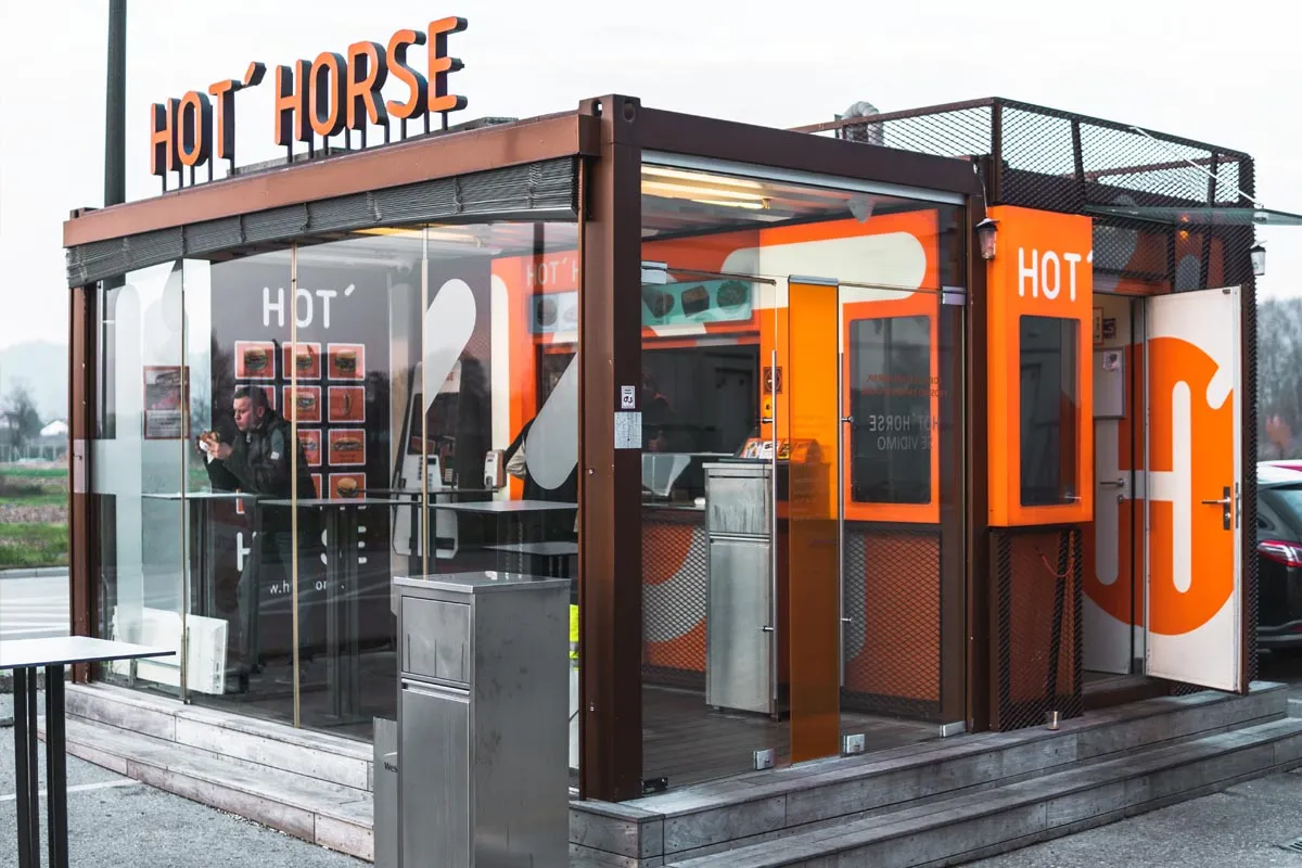 BookNoFees: Snack bar – Hot Horse RUDNIK – Ljubljana – Hot Horse RUDNIK, photo 1