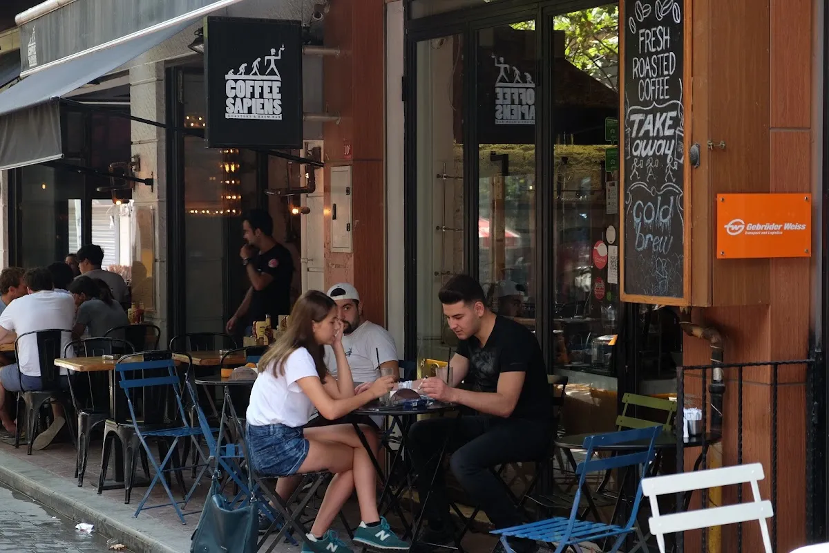 BookNoFees: Café – Coffee Sapiens – Istanbul – Coffee Sapiens, photo 1