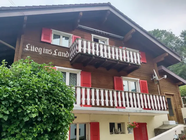 BookNoFees holiday home in Bürchen – Lüeg ins Land holiday flat – Bürchen