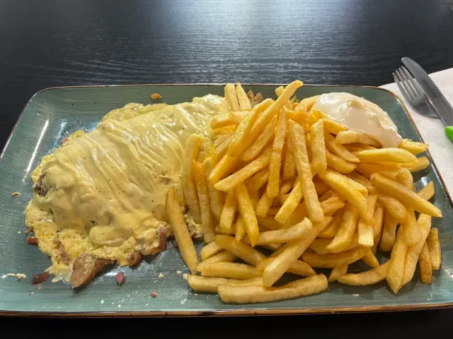 BookNoFees: Restaurant – Balver Grillstübchen – Balve – Balver Grillstübchen, photo 3