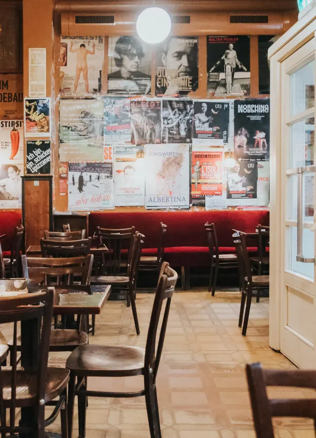 BookNoFees: Café – Kaffee Alt Wien – Vienna – Alt Wien Coffee, photo 2