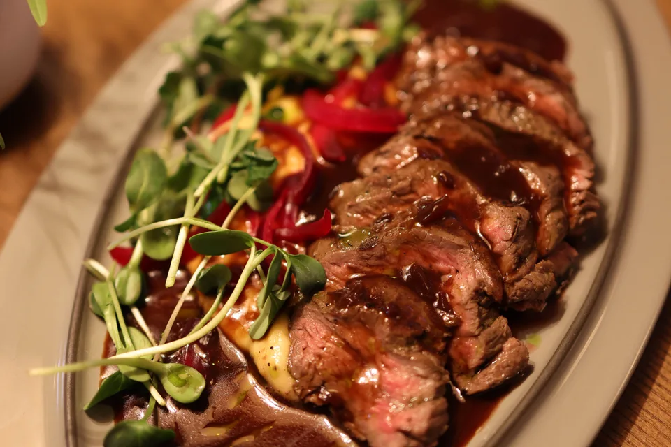 BookNoFees: Example photo: Steak